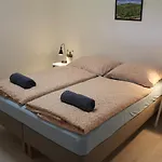 Lípa Apartamento Mikulov