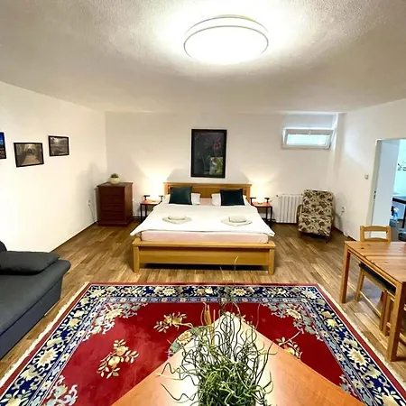 Lipa Lägenhet Mikulov