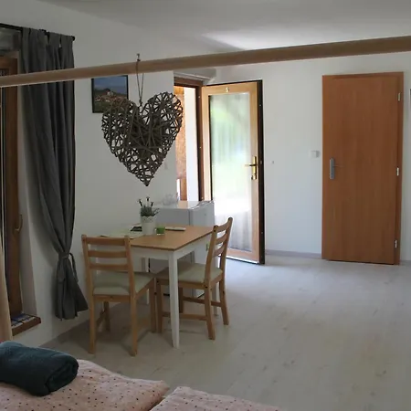 Lípa Appartamento Mikulov